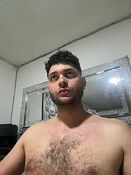 Andresvllz00 online show from July 16, 2026, 3:01 am