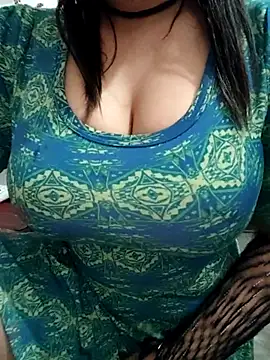 Snapshot of hot_grieal1 chatting on October 21, 2025, 6:30 pm hot grieal1 online show from October 21, 2025, 6:30 pm