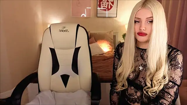 Kimmie shine online show from April 1, 2026, 11:22 am