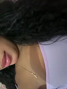 Snapshot of bianca090 chatting on November 5, 2025, 9:09 am bianca090 online show from November 5, 2025, 9:09 am