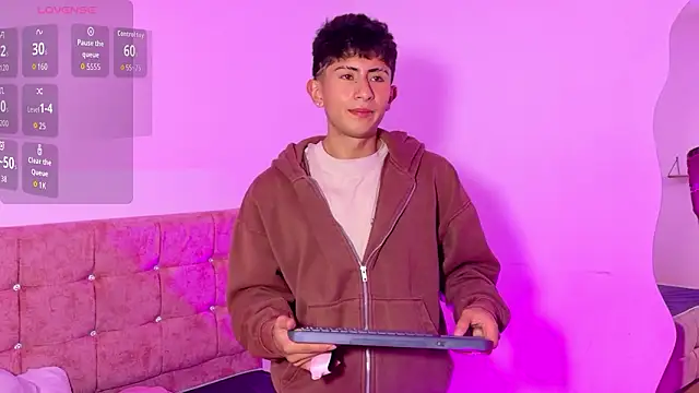 Snapshot of Andy_Justgame chatting on March 8, 2026, 3:32 am Andy Justgame online show from March 8, 2026, 3:32 am