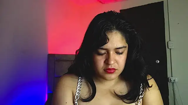 Snapshot of EmilyNoir1 chatting on September 17, 2025, 10:00 pm EmilyNoir1 online show from September 17, 2025, 10:00 pm