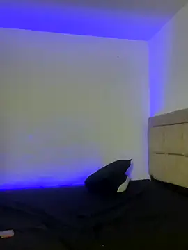 Snapshot of EmilyNoir1 chatting on November 5, 2025, 12:21 am EmilyNoir1 online show from November 5, 2025, 12:21 am