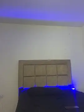 Snapshot of EmilyNoir1 chatting on November 30, 2025, 1:20 am EmilyNoir1 online show from November 30, 2025, 1:20 am