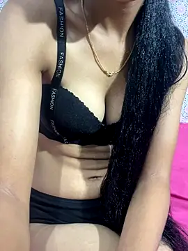 Snapshot of chandiqueen chatting on September 21, 2025, 4:52 pm chandiqueen online show from September 21, 2025, 4:52 pm