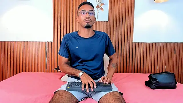 Darwin mayo online show from September 12, 2025, 11:59 pm