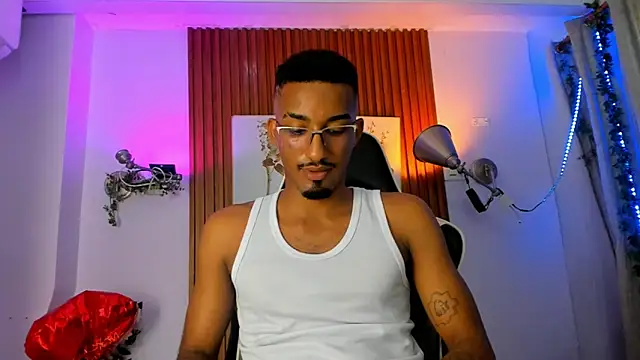 Darwin mayo online show from September 22, 2025, 5:37 pm