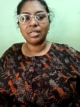 Snapshot of zara-mallus chatting on October 1, 2025, 9:32 pm zara-mallus online show from October 1, 2025, 9:32 pm