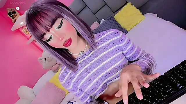 ShantyMillan online show from October 17, 2025, 12:41 pm