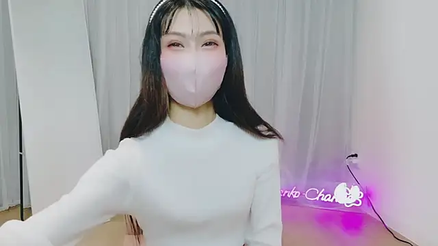 Snapshot of -Nyanko-chan- chatting on December 2, 2025, 9:10 pm -Nyanko-chan- online show from December 2, 2025, 9:10 pm