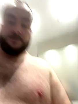 Snapshot of different-strokes chatting on November 21, 2025, 5:22 pm different-strokes online show from November 21, 2025, 5:22 pm