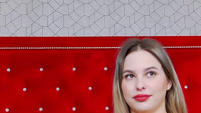 Ellsa Jean  online show from October 27, 2025, 5:11 am