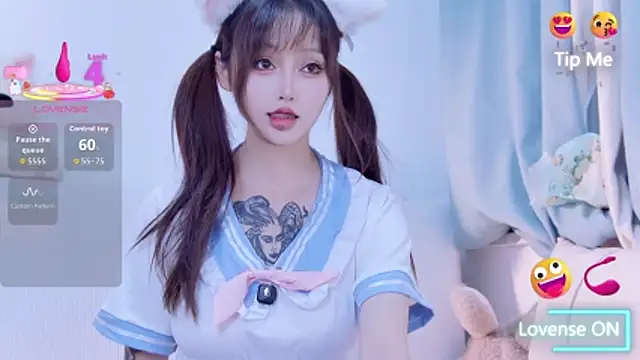 Snapshot of Miya-222 chatting on November 17, 2025, 8:42 am Miya-222 online show from November 17, 2025, 8:42 am