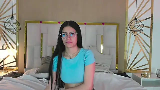 Snapshot of maddy_jaclsonw chatting on September 9, 2025, 12:26 pm maddy jaclsonw online show from September 9, 2025, 12:26 pm