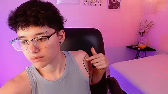 jeroharper online show from December 3, 2025, 4:16 pm