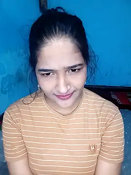 Hotty-couple063 online show from November 14, 2025, 6:45 am