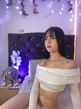 Lia  1 online show from November 2, 2025, 7:49 pm