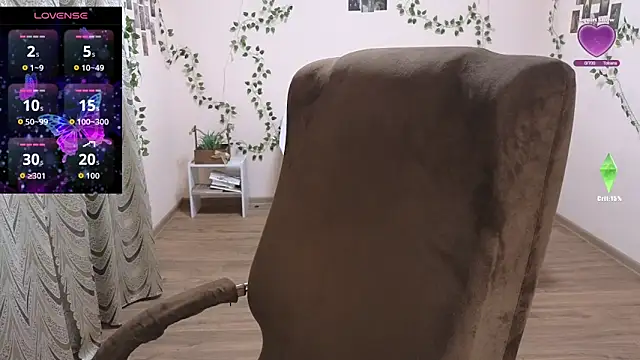 Lia Tito online show from October 20, 2025, 11:43 am