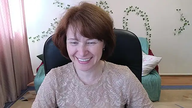 Snapshot of Lia_Tito chatting on May 28, 2026, 6:21 am Lia Tito online show from May 28, 2026, 6:21 am