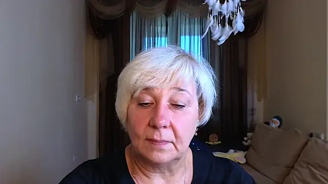 Milana Milky online show from October 3, 2025, 5:15 am