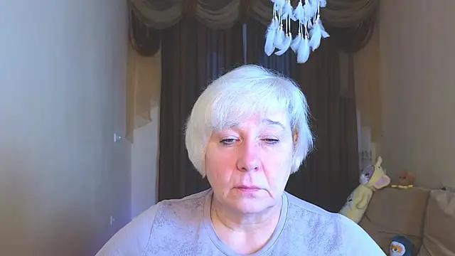 Milana Milky online show from December 2, 2025, 5:02 am