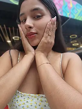 Lorena Mcfly online show from March 20, 2026, 2:33 pm