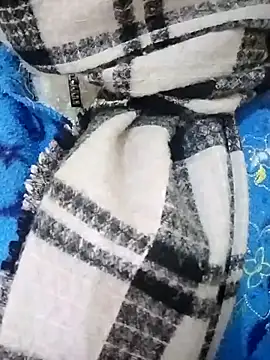 Snapshot of Miss-Lynda chatting on February 9, 2026, 12:42 pm Miss-Lynda online show from February 9, 2026, 12:42 pm