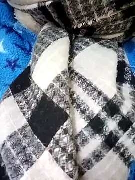 Snapshot of Miss-Lynda chatting on February 11, 2026, 12:32 pm Miss-Lynda online show from February 11, 2026, 12:32 pm