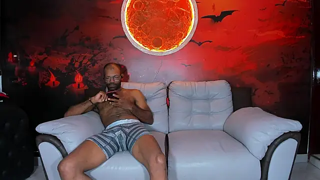 Snapshot of Party_cocks chatting on February 16, 2026, 5:47 am Party cocks online show from February 16, 2026, 5:47 am