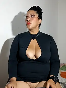 Snapshot of Ivy_horse_ chatting on March 7, 2026, 2:52 am Ivy horse online show from March 7, 2026, 2:52 am