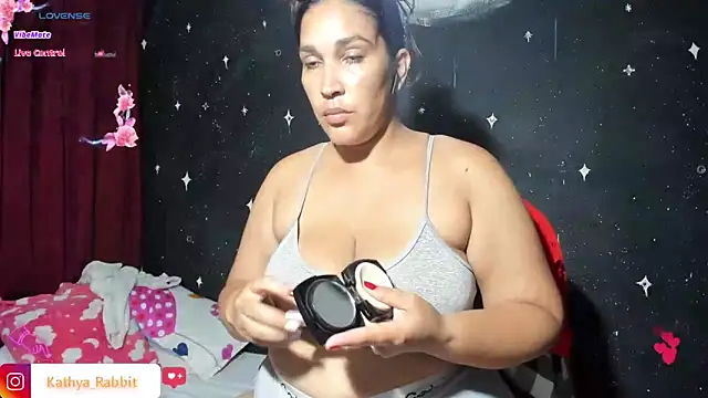 Snapshot of Ivy_horse_ chatting on April 10, 2026, 1:44 am Ivy horse online show from April 10, 2026, 1:44 am