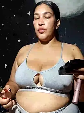 Snapshot of Ivy_horse_ chatting on April 12, 2026, 5:07 pm Ivy horse online show from April 12, 2026, 5:07 pm