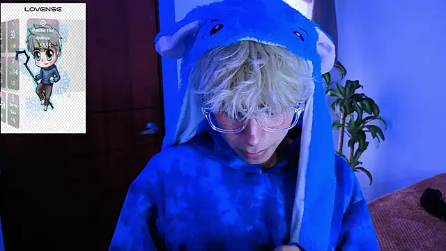 taichi bluy online show from November 9, 2025, 7:56 pm