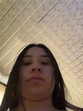 BELLAALEJA online show from September 12, 2025, 7:47 pm