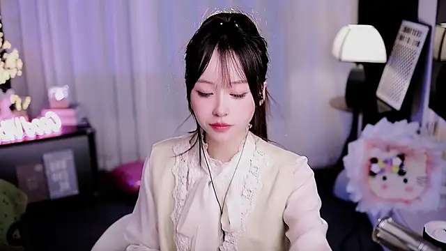 Snapshot of coward_by chatting on March 16, 2026, 10:08 am coward by online show from March 16, 2026, 10:08 am