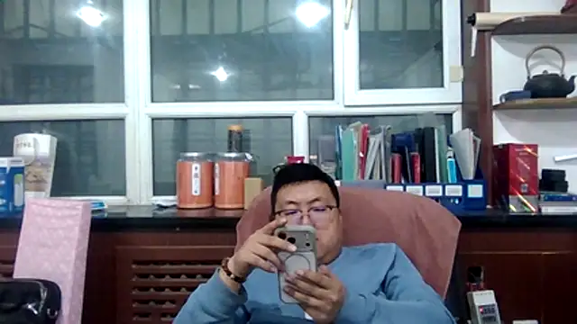 Snapshot of peijiangzhao chatting on March 5, 2026, 12:34 pm peijiangzhao online show from March 5, 2026, 12:34 pm