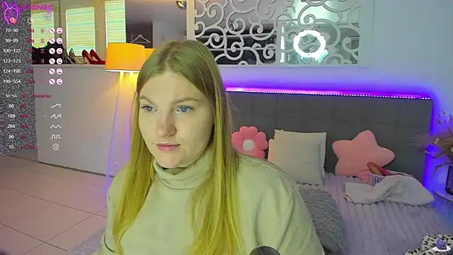 AshleyJoness online show from November 13, 2025, 6:12 am