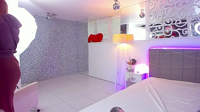 AshleyJoness online show from December 14, 2025, 6:08 am