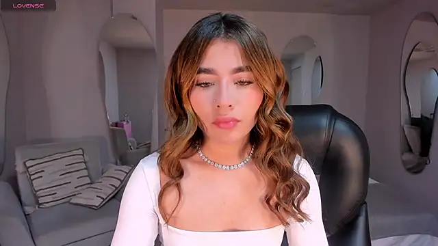 Snapshot of IbizaJacobs chatting on November 11, 2025, 12:38 pm IbizaJacobs online show from November 11, 2025, 12:38 pm