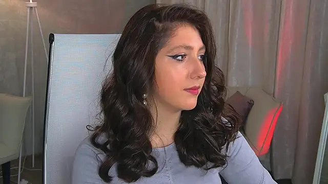 Snapshot of Mary_Miiller chatting on October 3, 2025, 9:28 am Mary Miiller online show from October 3, 2025, 9:28 am