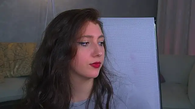 Snapshot of Mary_Miiller chatting on October 21, 2025, 11:49 pm Mary Miiller online show from October 21, 2025, 11:49 pm