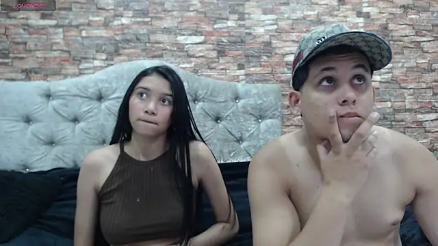 Snapshot of owenandrosecs chatting on November 8, 2025, 6:29 pm owenandrosecs online show from November 8, 2025, 6:29 pm