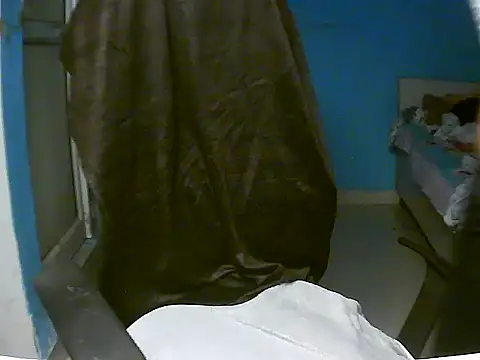 RENUKA RAJPUT online show from May 15, 2026, 4:36 pm