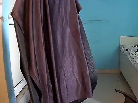 RENUKA RAJPUT online show from May 28, 2026, 6:21 am