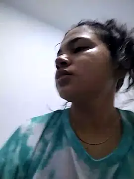 Eimy-04 online show from November 30, 2025, 8:07 am