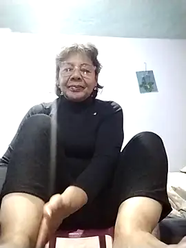 Snapshot of OliviaMorris1 chatting on February 2, 2026, 2:38 pm OliviaMorris1 online show from February 2, 2026, 2:38 pm