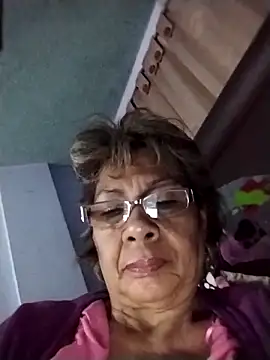 Snapshot of OliviaMorris1 chatting on March 10, 2026, 10:59 pm OliviaMorris1 online show from March 10, 2026, 10:59 pm