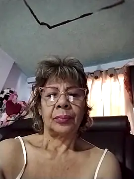 Snapshot of OliviaMorris1 chatting on April 16, 2026, 12:17 pm OliviaMorris1 online show from April 16, 2026, 12:17 pm