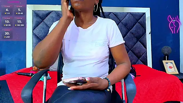 ebony  jheim online show from October 18, 2025, 12:39 pm