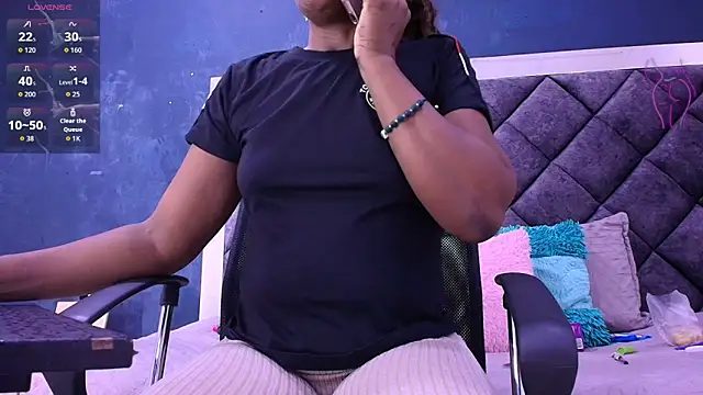 Snapshot of ebony__jheim chatting on February 25, 2026, 12:15 pm ebony jheim online show from February 25, 2026, 12:15 pm